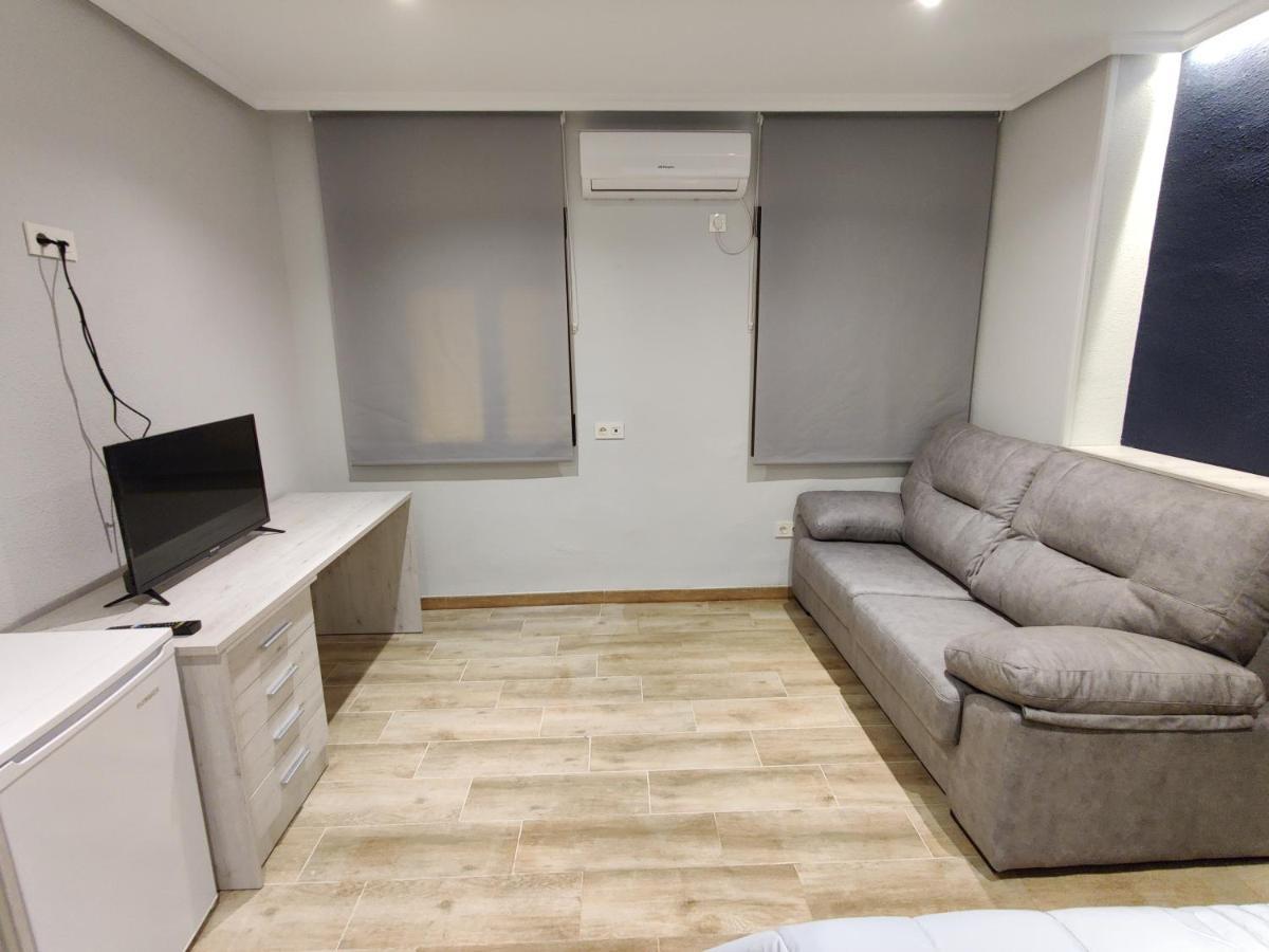 Duerme A Gusto - Tu Habitacion Acogedora En Torredonjimeno 外观 照片