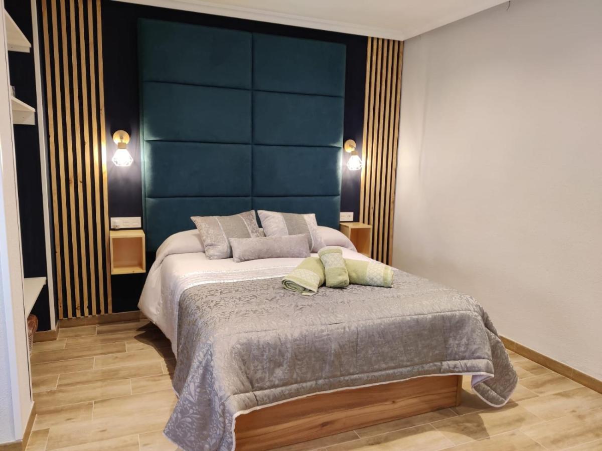 Duerme A Gusto - Tu Habitacion Acogedora En Torredonjimeno 外观 照片