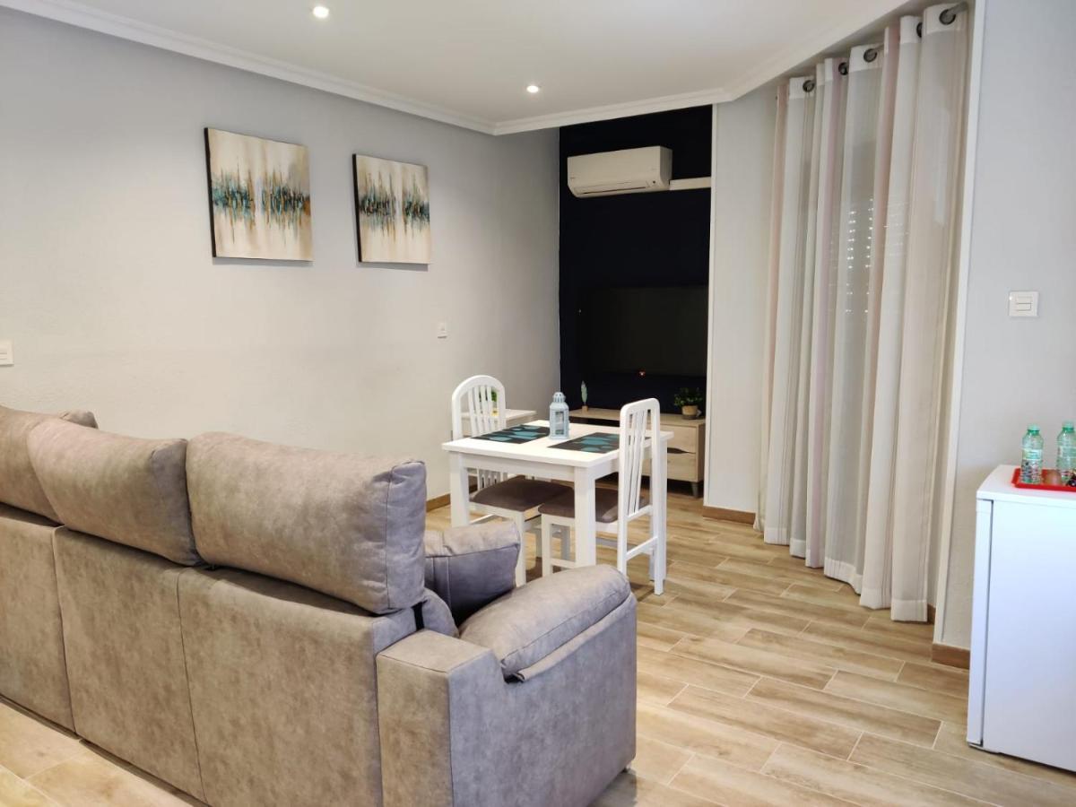 Duerme A Gusto - Tu Habitacion Acogedora En Torredonjimeno 外观 照片